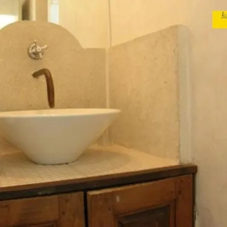 La Bastide Des Jonquets *
