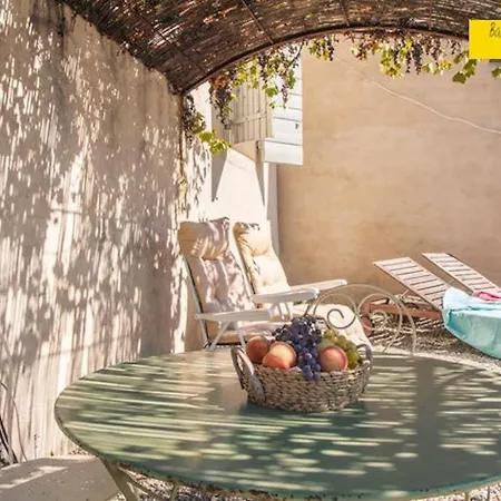La Bastide Des Jonquets Nyaraló Apt